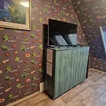 Marti 3 Bedroom דירה דברצן