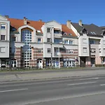דירה Marti 3 Bedroom *