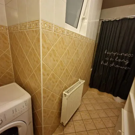 Marti 3 Bedroom Apartment * Debrecen