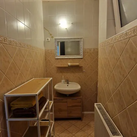 Márti 3 Bedroom Apartamento