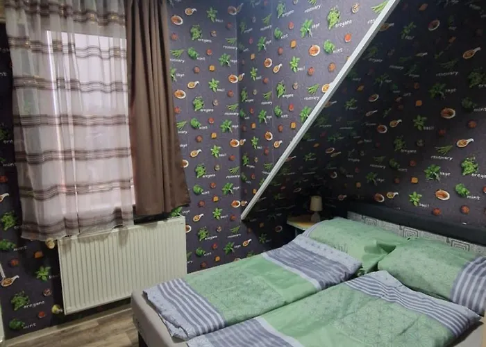 Marti 3 Bedroom 公寓 *